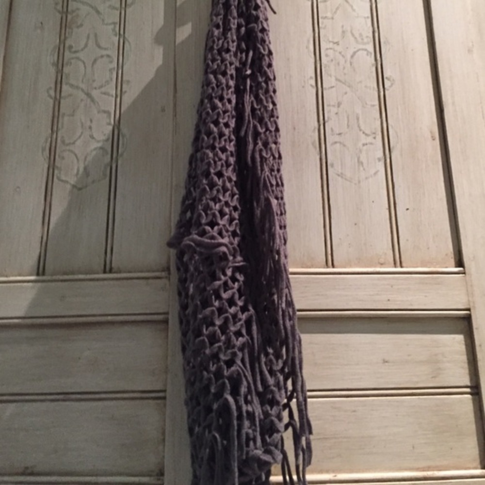 Gray Infinity Scarf - Picture 2 of 3